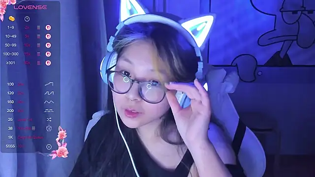 Snapshot of maydaykimmy chatting on February 2025 11:14:02 PM maydaykimmy online show from February 2025 11:14:02 PM