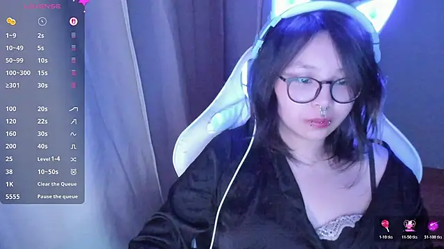 maydaykimmy online show from April 2026 09:12:01 PM