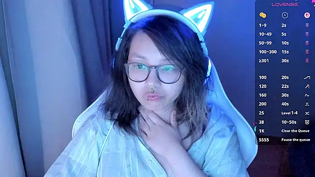 maydaykimmy online show from June 2026 10:26:02 PM