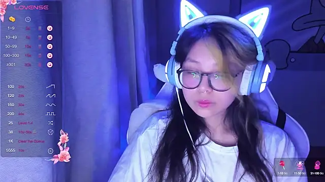 Snapshot of maydaykimmy chatting on February 2025 02:47:02 AM maydaykimmy online show from February 2025 02:47:02 AM