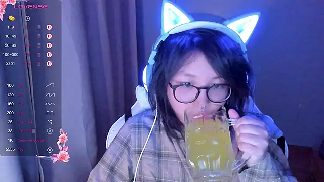 maydaykimmy online show from March 2026 09:43:02 PM