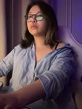 maydaykimmy online show from July 2026 11:11:01 PM