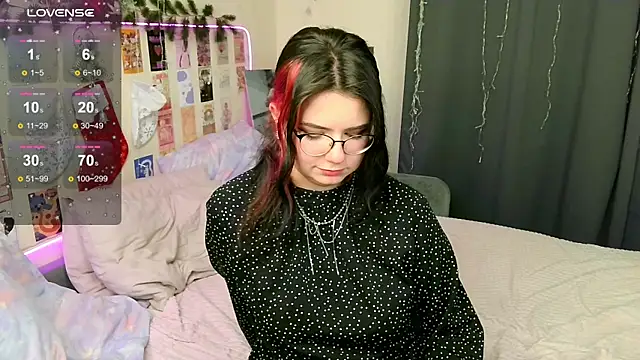 ss-katekisa-ss online show from February 2025 04:00:02 PM