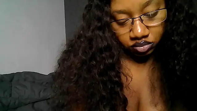 Snapshot of goddessdaisysky chatting on June 2026 03:37:01 AM goddessdaisysky online show from June 2026 03:37:01 AM