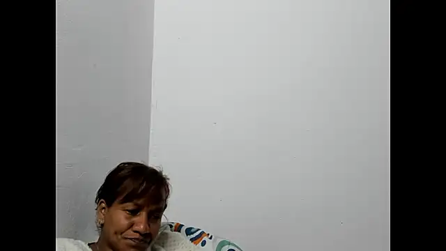Snapshot of Laflaka22 chatting on December 2024 03:07:02 AM Laflaka22 online show from December 2024 03:07:02 AM