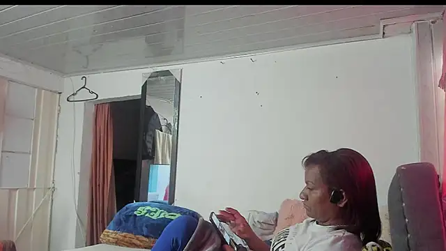 Laflaka22 online show from May 2026 03:18:02 PM