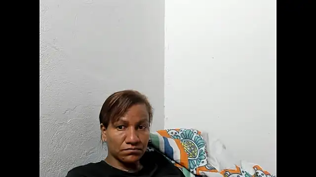 Snapshot of Laflaka22 chatting on December 2024 02:41:02 AM Laflaka22 online show from December 2024 02:41:02 AM
