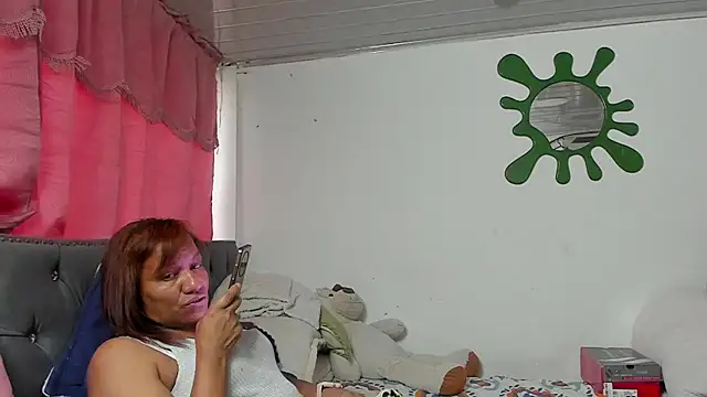 Snapshot of Laflaka22 chatting on October 2025 09:26:01 PM Laflaka22 online show from October 2025 09:26:01 PM