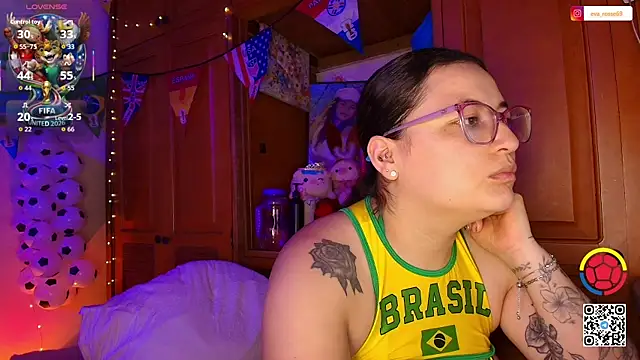 Snapshot of eva_rosse69 chatting on June 2026 12:03:02 PM eva rosse69 online show from June 2026 12:03:02 PM