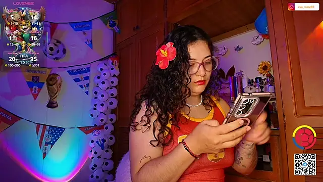 Snapshot of eva_rosse69 chatting on June 2026 12:22:01 PM eva rosse69 online show from June 2026 12:22:01 PM