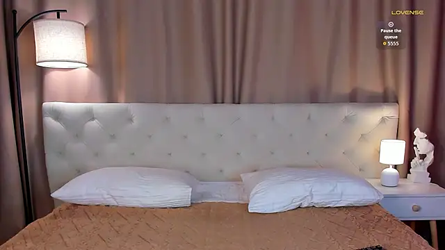 Ma1ilda Ardent online show from November 2025 05:17:01 PM