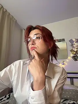 Evangeline Lawrence  online show from December 2025 07:59:01 PM