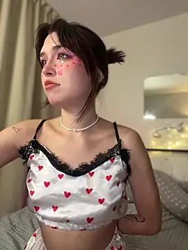 Evangeline Lawrence  online show from March 2025 09:56:02 PM