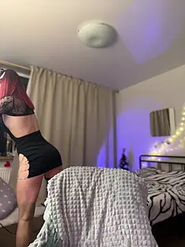 Evangeline Lawrence  online show from January 2025 06:10:01 PM