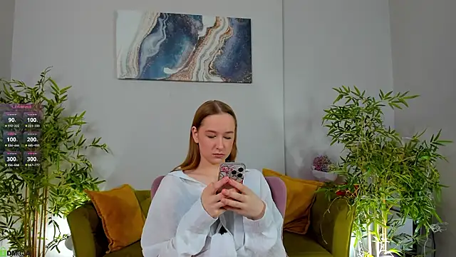 Sweett Monica online show from February 2026 12:41:01 AM