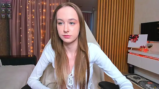 Sweett Monica online show from March 2025 12:54:01 PM