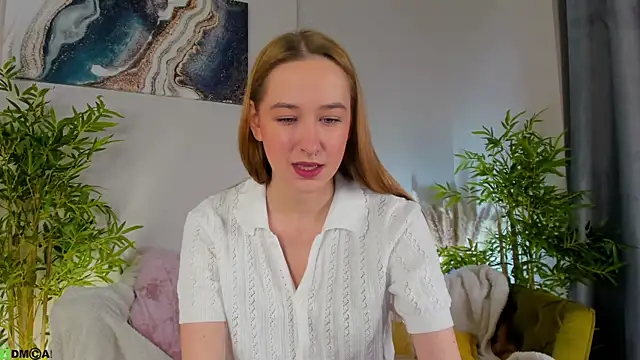 Sweett Monica online show from November 2025 12:58:02 AM