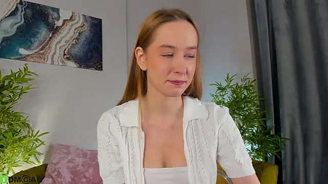 Sweett Monica online show from November 2025 01:09:01 AM