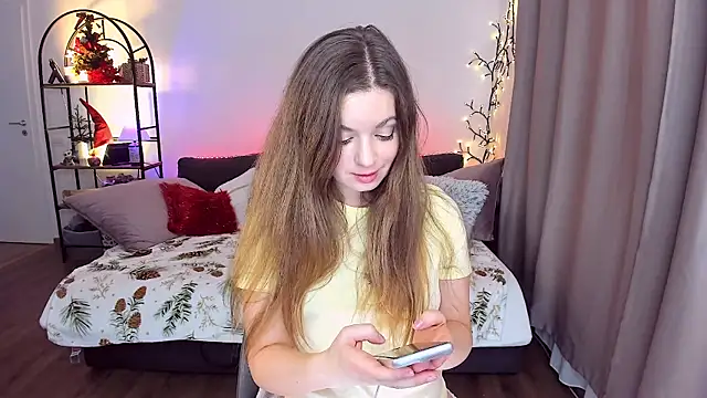 Carrolyna online show from November 2025 09:59:02 PM