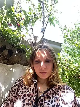 Snapshot of Anita-Smith chatting on July 2026 08:22:02 AM Anita-Smith online show from July 2026 08:22:02 AM