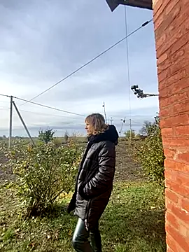 Snapshot of Anita-Smith chatting on October 2025 09:30:02 AM Anita-Smith online show from October 2025 09:30:02 AM