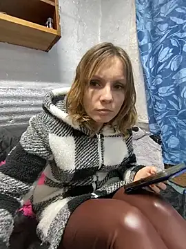 Snapshot of Anita-Smith chatting on February 2026 08:25:01 AM Anita-Smith online show from February 2026 08:25:01 AM