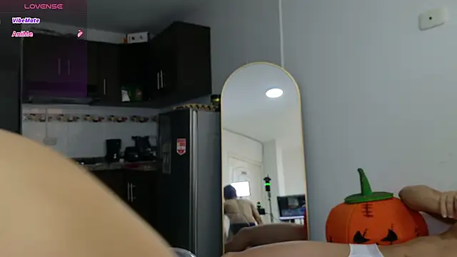 MikeRoss7777 online show from October 2025 11:08:02 AM