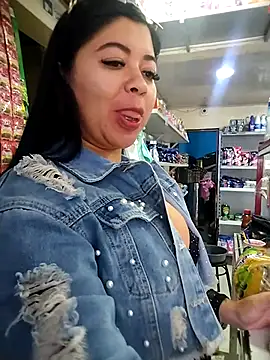 Ariana-pp03 online show from October 2025 05:01:01 PM