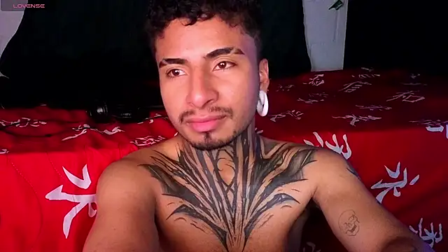 JuanCamiilo 66 online show from May 2026 04:10:02 AM