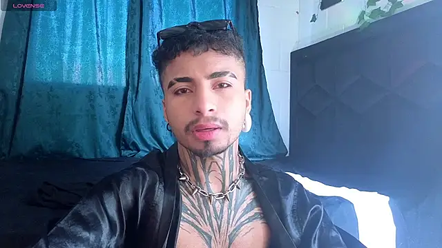 JuanCamiilo 66 online show from May 2026 01:09:01 PM