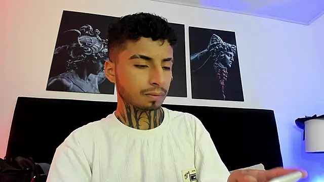 JuanCamiilo 66 online show from October 2025 02:43:02 AM