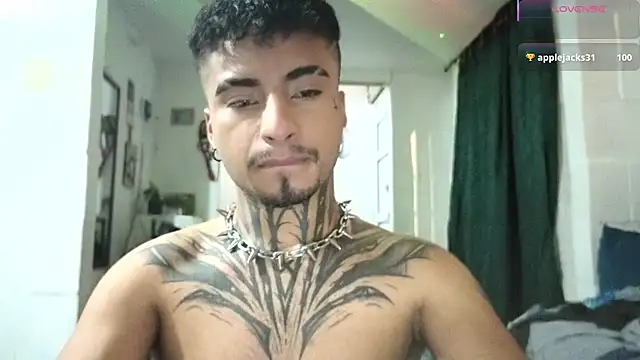 JuanCamiilo 66 online show from May 2026 02:10:01 AM