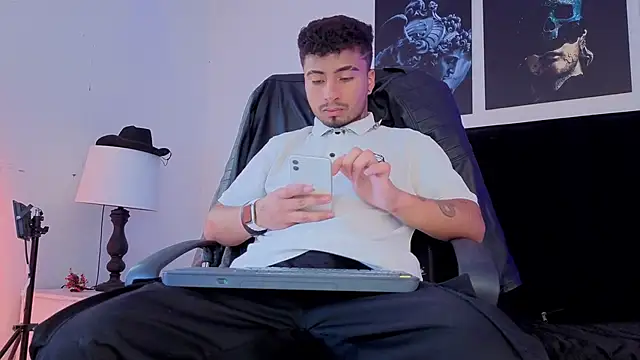 JuanCamiilo 66 online show from March 2026 05:46:02 PM