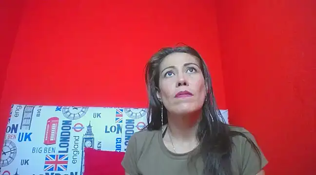 alejandracooper  online show from January 2025 06:49:01 PM
