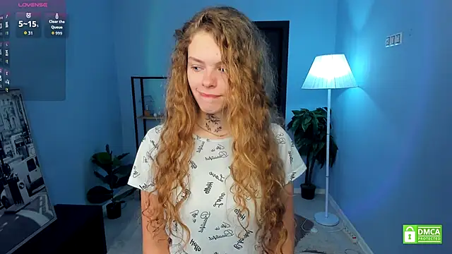 Snapshot of RayaNenlia chatting on November 2025 05:18:02 AM RayaNenlia online show from November 2025 05:18:02 AM