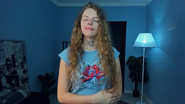 Snapshot of RayaNenlia chatting on February 2026 05:07:01 AM RayaNenlia online show from February 2026 05:07:01 AM