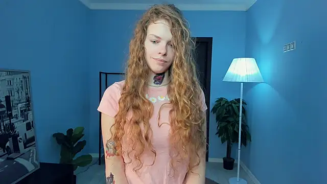 Snapshot of RayaNenlia chatting on February 2026 05:17:02 AM RayaNenlia online show from February 2026 05:17:02 AM