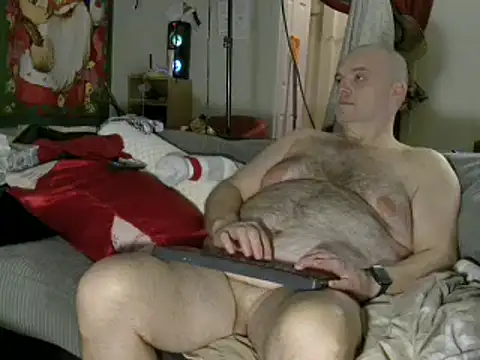 caressonnous online show from December 2024 08:36:02 PM