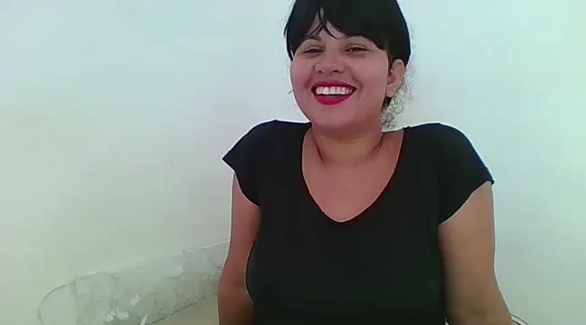 Snapshot of Yara0k chatting on March 2025 12:45:01 PM Yara0k online show from March 2025 12:45:01 PM