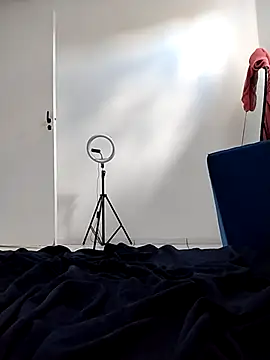 Snapshot of Yara0k chatting on September 2025 11:43:01 AM Yara0k online show from September 2025 11:43:01 AM