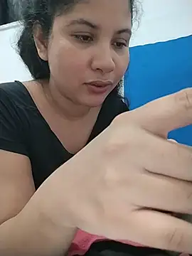 Yara0k online show from February 2026 11:49:02 PM