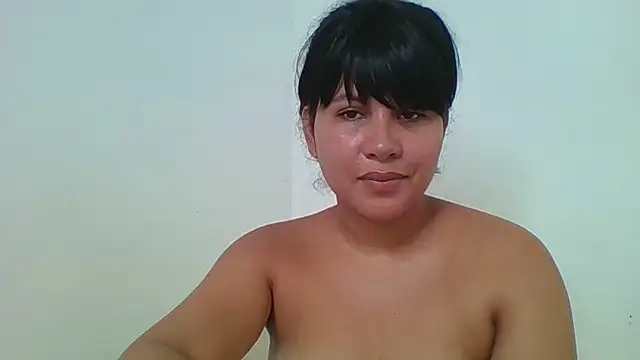 Snapshot of Yara0k chatting on March 2025 04:44:01 PM Yara0k online show from March 2025 04:44:01 PM