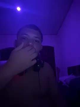 Garcez17 online show from March 2026 03:54:01 AM