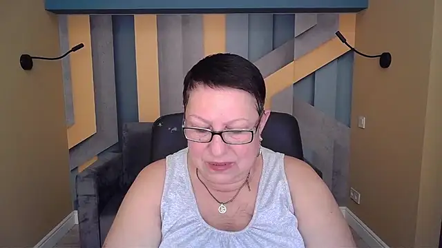 BarbaraTurners online show from November 2025 07:36:01 PM