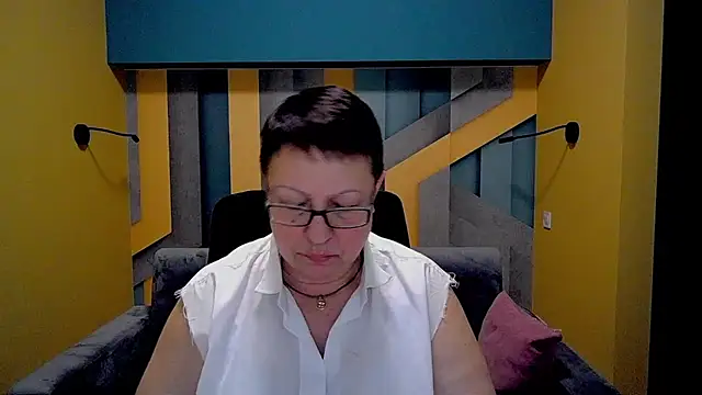 BarbaraTurners online show from March 2025 09:37:01 PM