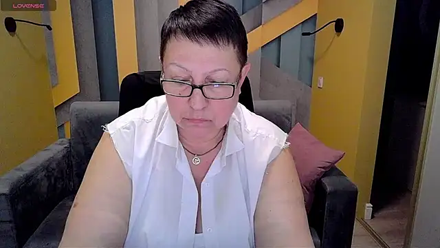 BarbaraTurners online show from March 2025 04:01:01 AM