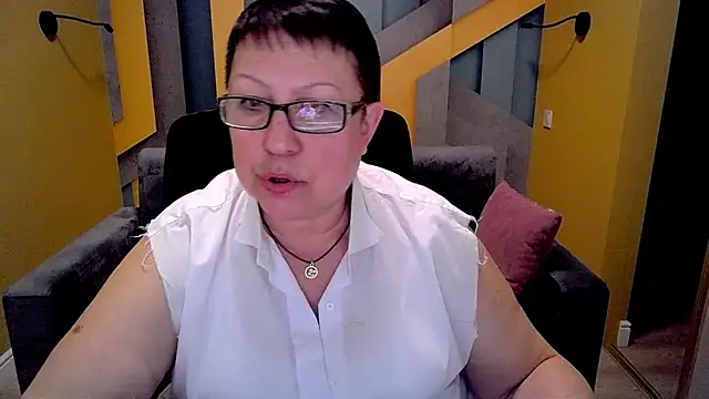 BarbaraTurners online show from March 2025 11:11:02 PM