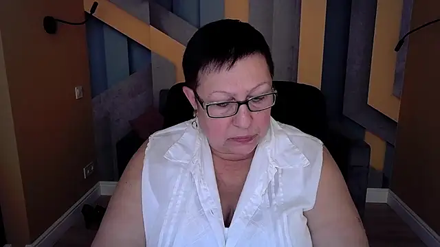 BarbaraTurners online show from October 2025 07:37:01 PM