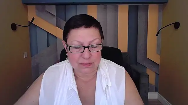 BarbaraTurners online show from October 2025 06:27:01 PM