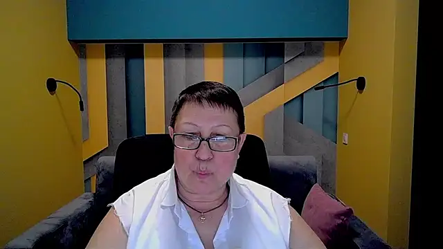 BarbaraTurners online show from March 2025 12:42:02 AM